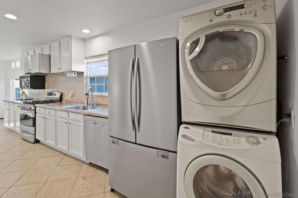 MLS #250043709SD image #28