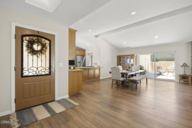 784 Via Arroyo, Ventura CA: https://media.crmls.org/mediaz/814740f6-4c4a-4871-9d5a-fa44b2dc96f2.jpg