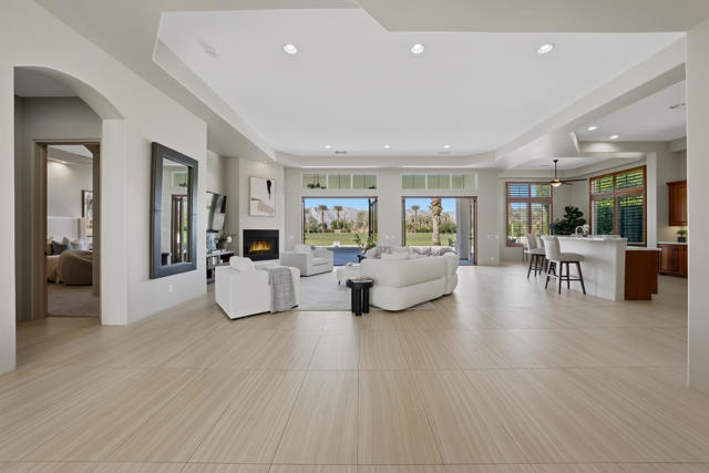 51461 Marbella Court, La Quinta CA: https://media.crmls.org/mediaz/814743c2-ad0e-4c74-bed9-5e5a55713ccb.jpg