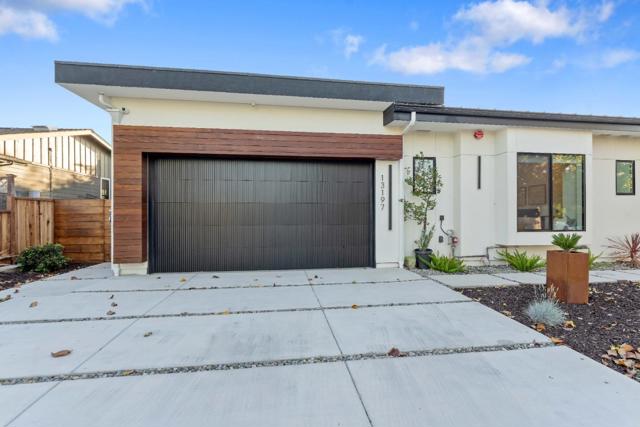 13197 Berwick Street, Saratoga CA: https://media.crmls.org/mediaz/8148ab2b-4dcf-44ea-87f2-25a4b8655a7a.jpg