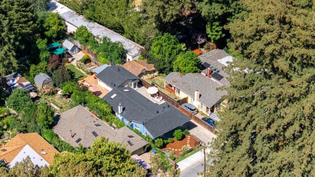 5324 Plateau Drive, Felton CA: https://media.crmls.org/mediaz/8148e5cd-2af1-4a0a-89eb-e02b5304c302.jpg