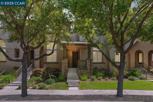 2073 Watermill Rd, San Ramon CA: https://media.crmls.org/mediaz/814a4f1a-af11-4687-b16c-6d393355f9e7.jpg