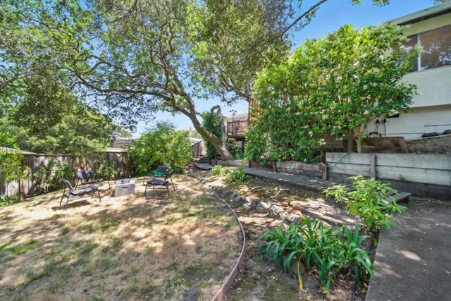 1406 Cedarwood Drive, San Mateo CA: https://media.crmls.org/mediaz/814bbe01-d8ee-4a34-ac06-13f937a9bf8d.jpg