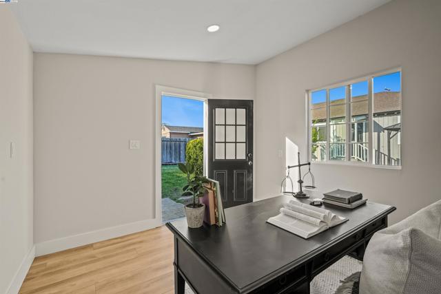 625 3rd Ave, San Bruno CA: https://media.crmls.org/mediaz/814c71b8-532d-4096-8015-d3b7f01e9513.jpg