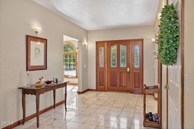 Detail Gallery Image 7 of 73 For 1125 Spring St, Oak View,  CA 93022 - 4 Beds | 4 Baths