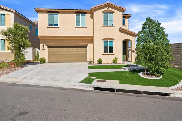 13305 Cultivate Ct, Valley Center CA: https://media.crmls.org/mediaz/814e7f70-4a77-4653-aa8e-e5ebde7db6d6.jpg