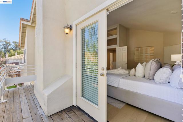 Image 35 of 60 For 674 Crystal Ct