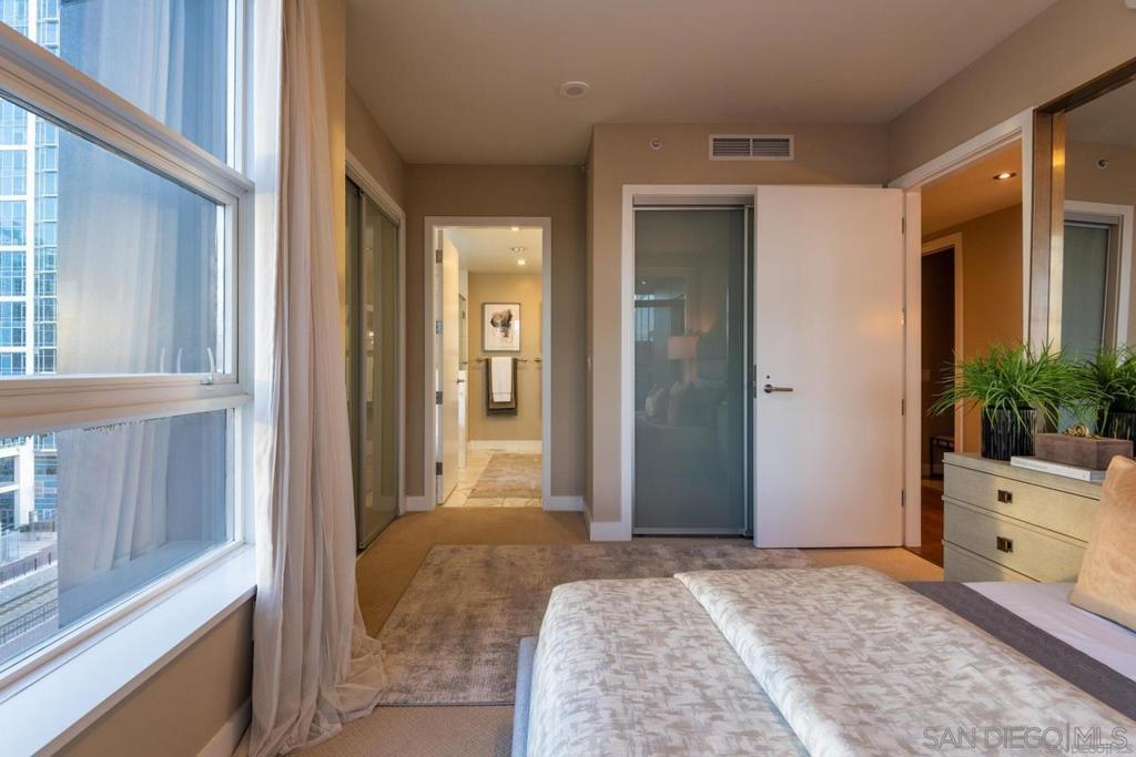 1325 Pacific Hwy - photo 15