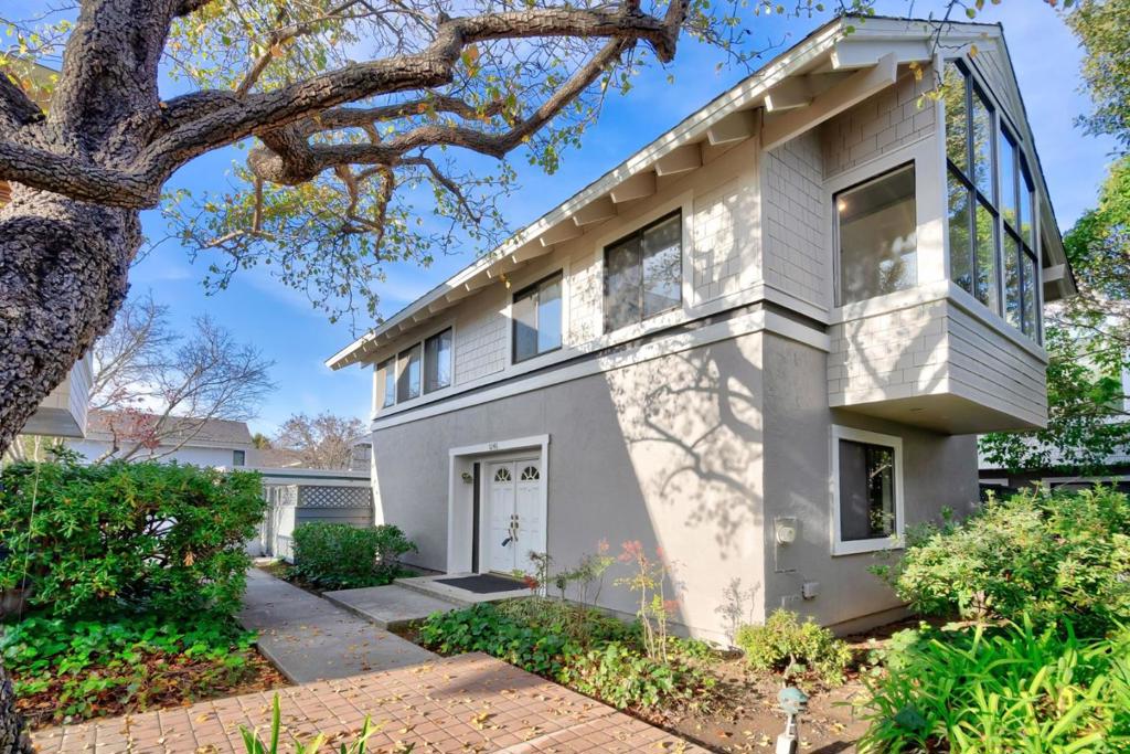1246 Moonsail Lane