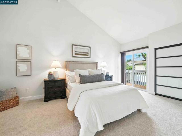 218 Jewel Ter, Danville CA: https://media.crmls.org/mediaz/81520f75-214d-43c4-a93d-a6b80b376772.jpg