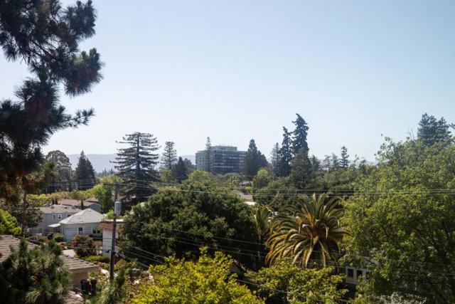 360 Everett Avenue, Palo Alto CA: https://media.crmls.org/mediaz/8153517d-fc33-42b9-ad19-d2e9b1598265.jpg