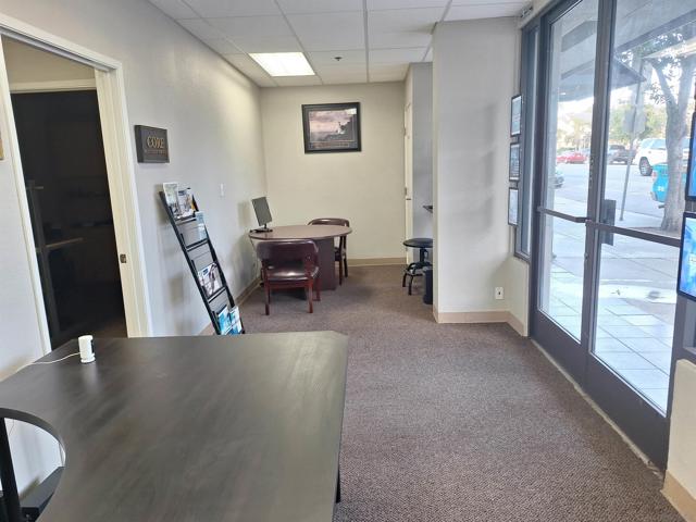 2828 University Avenue, San Diego, California 92104, ,Commercial Sale,For Sale,University Avenue,250020249SD