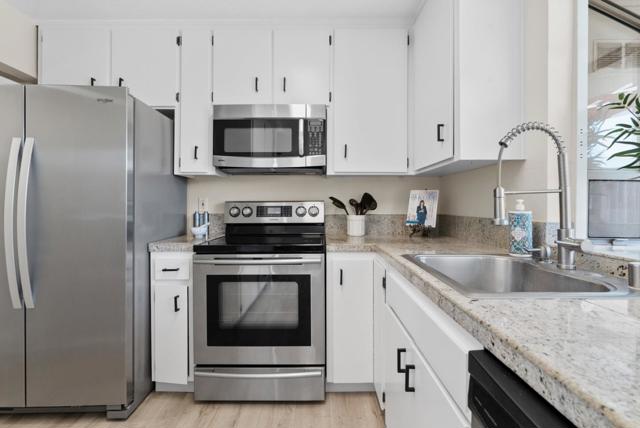 409 Sailfish Drive, Aptos CA: https://media.crmls.org/mediaz/81553f07-7d74-436a-8204-877667b2ca6c.jpg