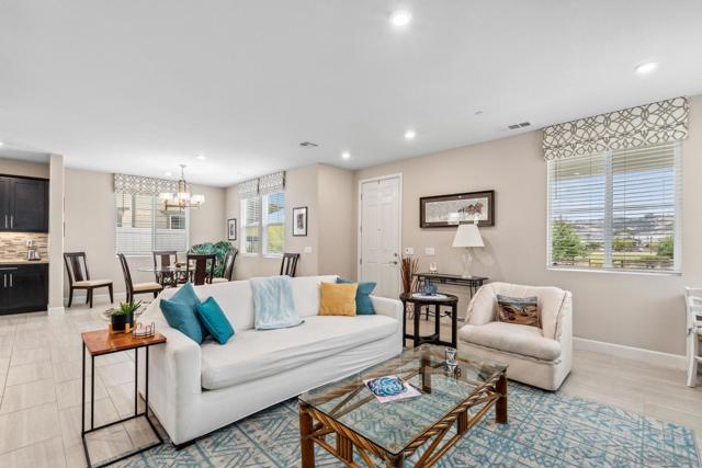 27661 Heritage Ln, Valley Center CA: https://media.crmls.org/mediaz/815572a5-0424-4307-9239-d457f8982cc1.jpg
