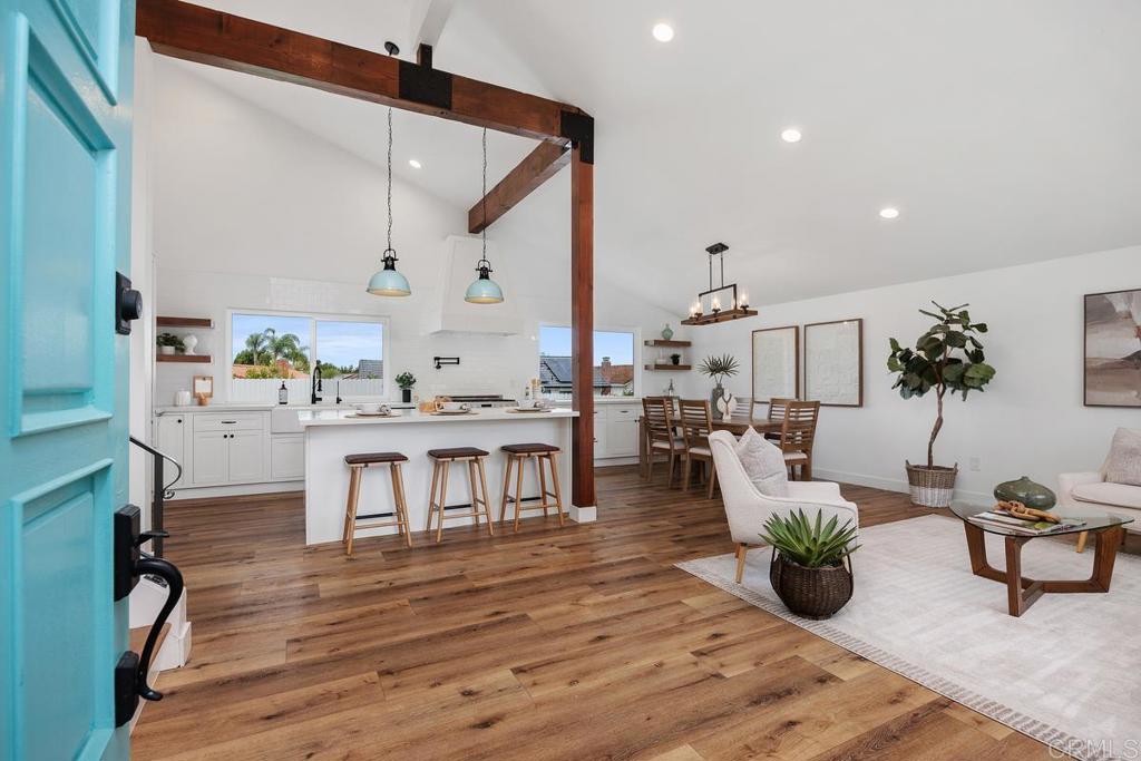 1528 Avenida De Los Lirios - photo 3