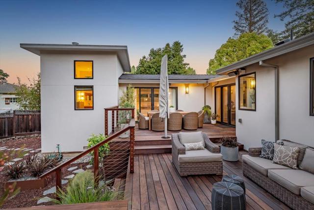 15902 Rochin Terrace, Los Gatos CA: https://media.crmls.org/mediaz/81562fb9-c159-4216-b8a4-f28d871d76d8.jpg