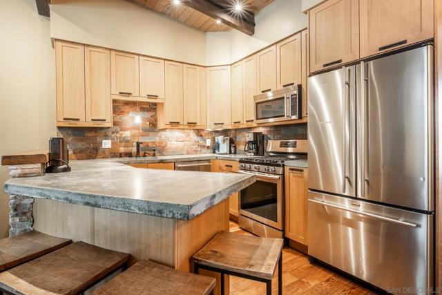 50 Hidden Valley Rd., Mammoth Lakes CA: https://media.crmls.org/mediaz/815634c8-a09a-4ba3-88e0-6a3319a7b64a.jpg