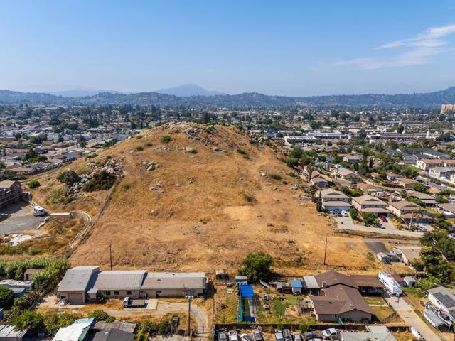 1161 N Anza Street, El Cajon CA: https://media.crmls.org/mediaz/815a2d6b-b5d9-4747-a97d-394c88470b0b.jpg
