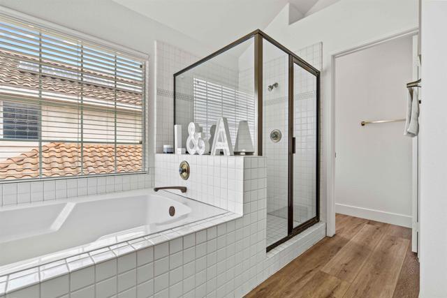 Image 36 of 53 For 3702 Southridge Way