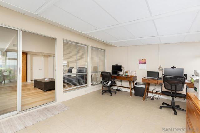 3660 Vista Campana N, Oceanside CA: https://media.crmls.org/mediaz/815bb310-13ea-4304-aa1d-a263b0a93ba4.jpg