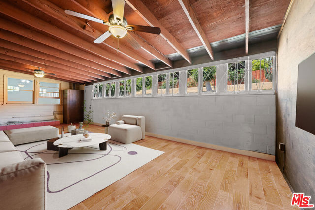 2333 Warwick Avenue, Los Angeles CA: https://media.crmls.org/mediaz/815c57fd-38b2-4dee-87c7-a28dbda92c90.jpg