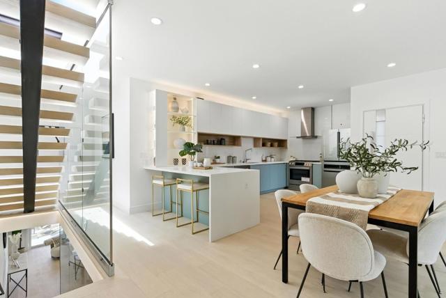 1815 18th Avenue, San Francisco CA: https://media.crmls.org/mediaz/815c5f51-6ddf-4218-8e62-6dd19ab4de35.jpg