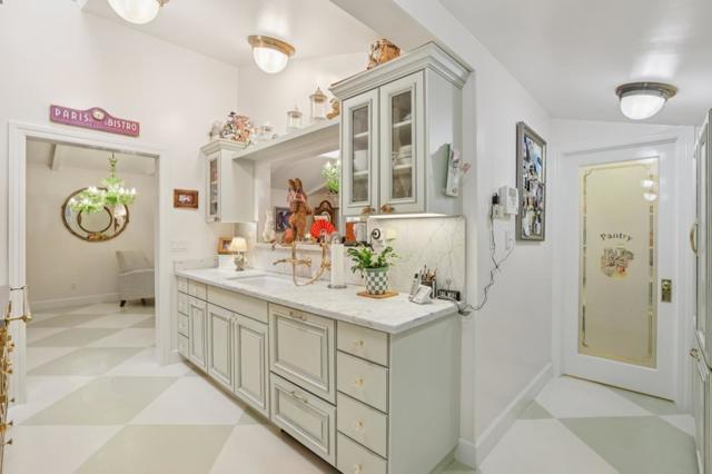 14262 Laurel Place, Guerneville CA: https://media.crmls.org/mediaz/815c837a-5e60-4ef8-83e2-bad54234a91a.jpg