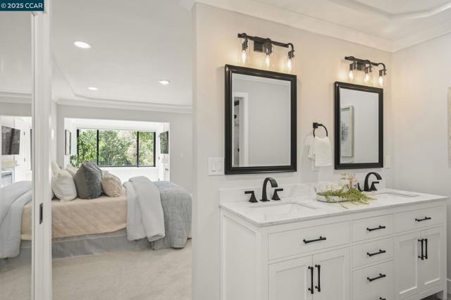 600 Terra California Dr, Walnut Creek CA: https://media.crmls.org/mediaz/815d1913-551f-4191-a68f-0dd29d10700b.jpg
