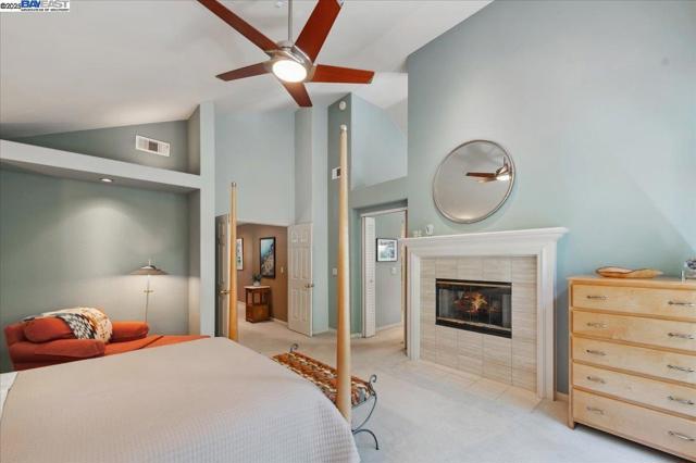 3761 SMALLWOOD COURT, Pleasanton CA: https://media.crmls.org/mediaz/815e1771-8c75-4623-a587-fe9d8077af72.jpg