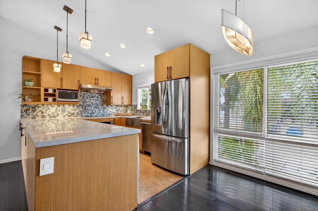 4482 North Avenue - photo 7