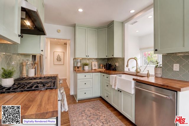 4365 Elenda Street photo 7