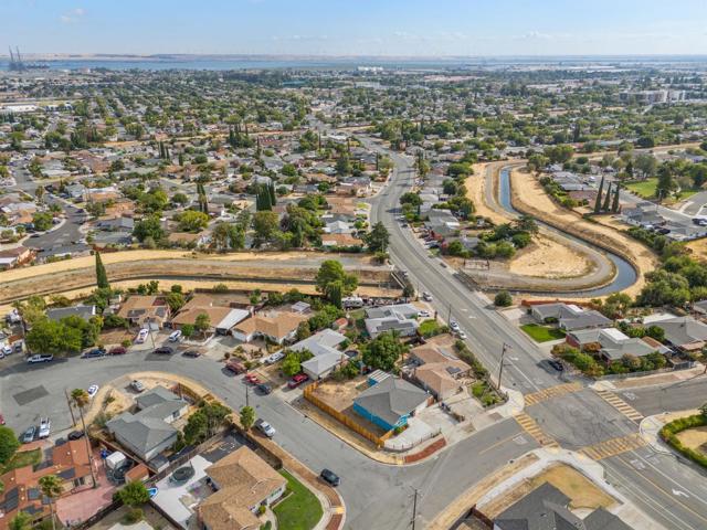 256 Olympia Drive, Pittsburg CA: https://media.crmls.org/mediaz/81628d66-525e-4d5f-a04f-7c532818ea4e.jpg