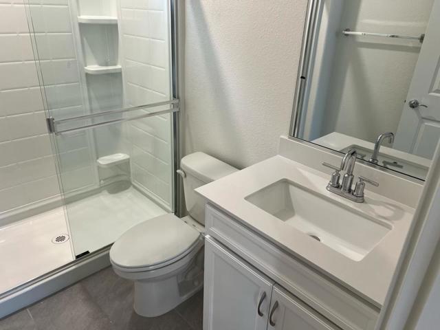 2817 Earthened Walk, Sacramento CA: https://media.crmls.org/mediaz/81628f00-6cc7-44bd-b2c9-12ed2c02686d.jpg