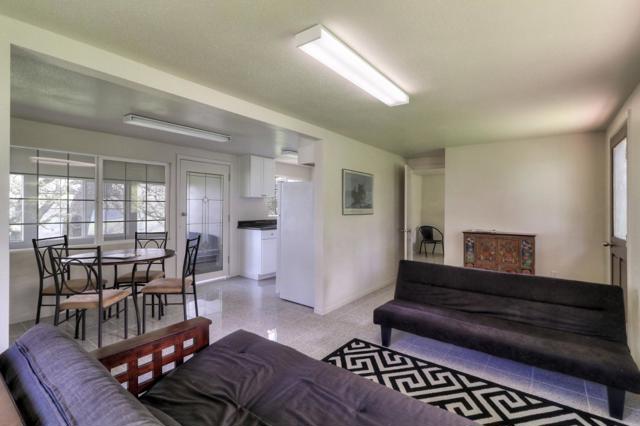 500 El Caminito Road, Carmel Valley CA: https://media.crmls.org/mediaz/8162b9a9-e8bb-4f60-acab-1e22782cced3.jpg