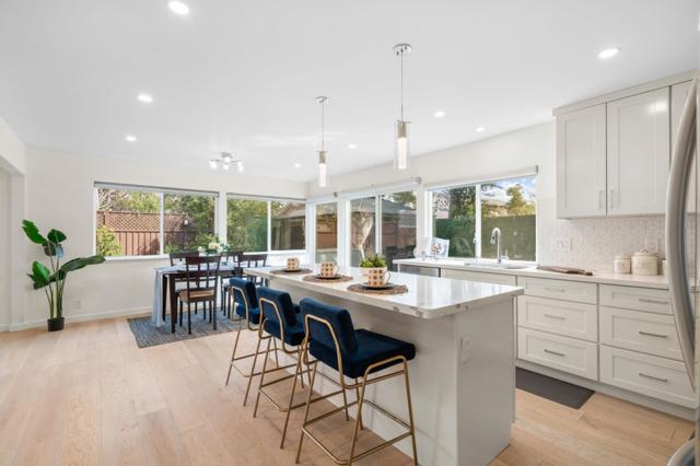 Image 11 of 47 For 261 Los Palmos Way