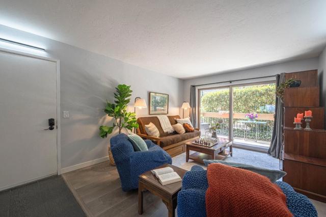 1105 Golden Oaks Lane, Monterey CA: https://media.crmls.org/mediaz/816391fc-2f31-48bf-b992-891e41fdce10.jpg