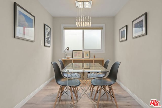 1656 S Rimpau Boulevard, Los Angeles CA: https://media.crmls.org/mediaz/81646c87-504f-480c-8640-84d390ba88ac.jpg