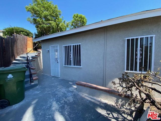 2521 Verde Street, Los Angeles CA: https://media.crmls.org/mediaz/81655280-d60d-4ced-bd95-426f248b48ac.jpg