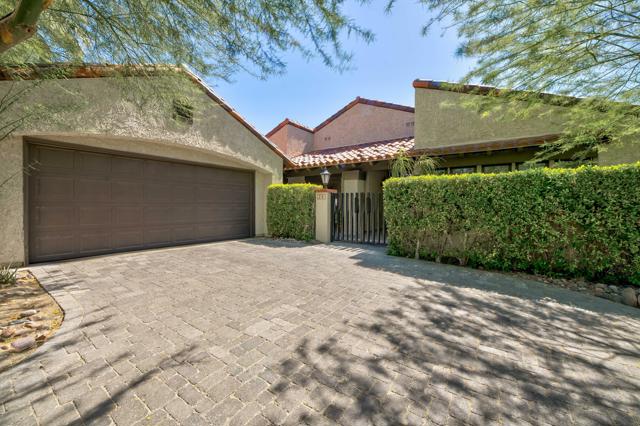 24 Calle Ardilla, Rancho Mirage CA: https://media.crmls.org/mediaz/81659b63-0033-4de9-aa35-8873f1ab7a7c.jpg