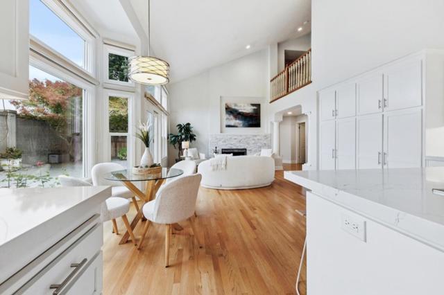 321 Eagle Trace Drive, Half Moon Bay CA: https://media.crmls.org/mediaz/81672eb2-1bc2-409e-96fb-1aa27ac43cd3.jpg