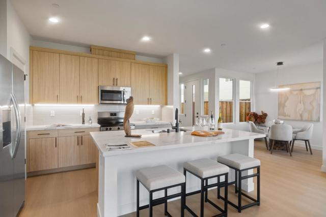 821 Fassler Avenue, Pacifica CA: https://media.crmls.org/mediaz/8167ae28-76c6-4f48-a745-88aefb2f46af.jpg