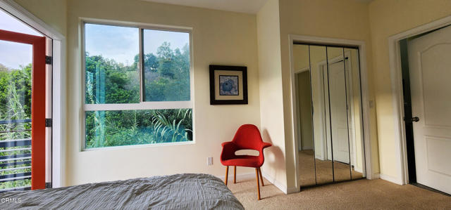 Detail Gallery Image 12 of 33 For 475 Rustic Dr, Los Angeles,  CA 90065 - 3 Beds | 3/1 Baths