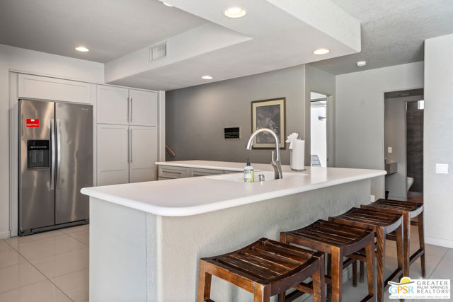 770 N Girasol Court, Palm Springs CA: https://media.crmls.org/mediaz/816a32c8-f460-4926-b0c4-c11b6bd1a5cc.jpg