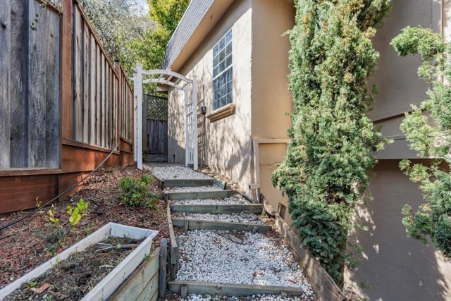 Image 43 of 46 For 10055 Crescent Road