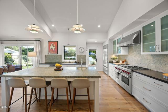 Detail Gallery Image 11 of 50 For 10929 Encino Dr, Oak View,  CA 93022 - 3 Beds | 3/1 Baths