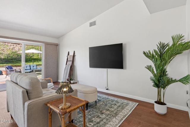 Detail Gallery Image 16 of 65 For 501 High Point Dr, Ventura,  CA 93003 - 4 Beds | 2/1 Baths