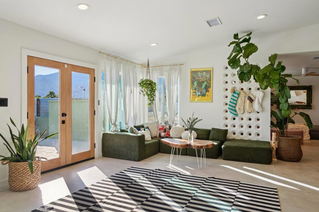 MLS #219140083PS image #15