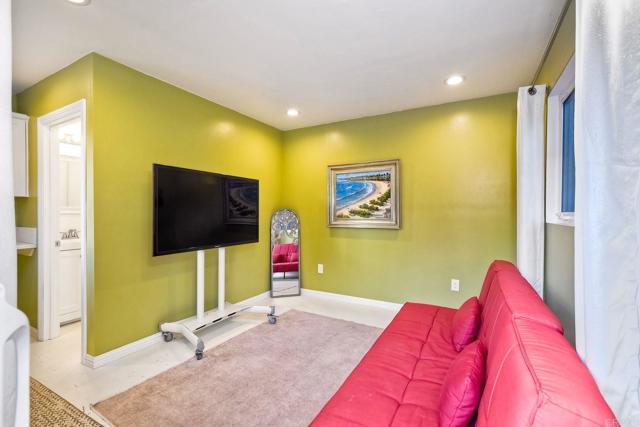 Detail Gallery Image 37 of 71 For 2507 Walinca Way, Vista,  CA 92084 - 4 Beds | 4 Baths