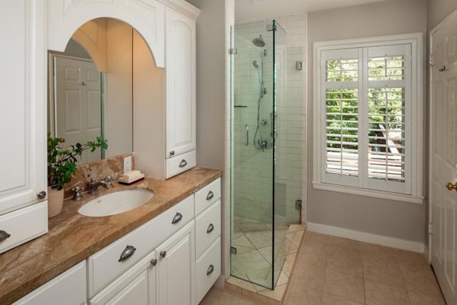 700 Laurelwood Drive, San Mateo CA: https://media.crmls.org/mediaz/816c709a-7f4c-4fce-8ed2-d30bac91ca04.jpg