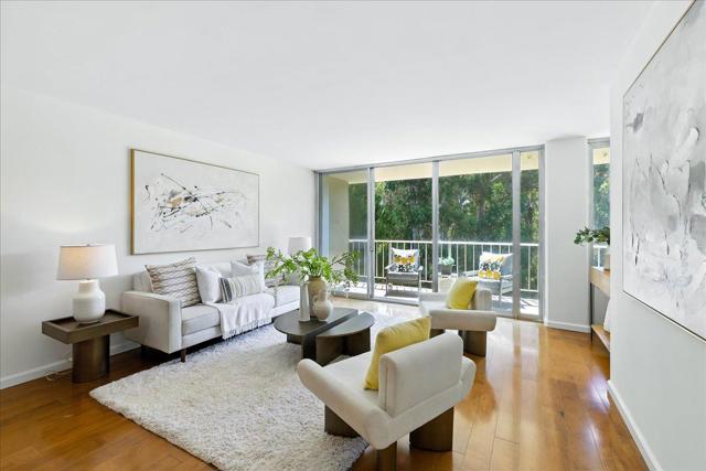 400 Davey Glen Road, Belmont CA: https://media.crmls.org/mediaz/816cca4c-f78b-4016-970d-1aad2df1fcd0.jpg